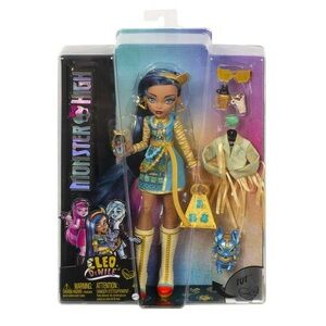 Monster High Cleo De Nile Fashion Doll with Blue Streaked Hair & Pet Dog